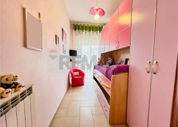 Camera / camera da letto - Trilocale Via Antonio Marino
 
19, Caserta - foto 19