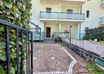 Casa all\'aperto - Villa a Schiera Via Michele Ruta, Caserta - foto 3