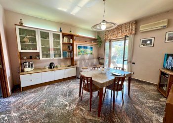 Sala da pranzo - Villa a Schiera Via Michele Ruta, Caserta - foto 22