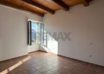 Stanza vuota - Appartamento Via Pretatti
37, L'Aquila - foto 17