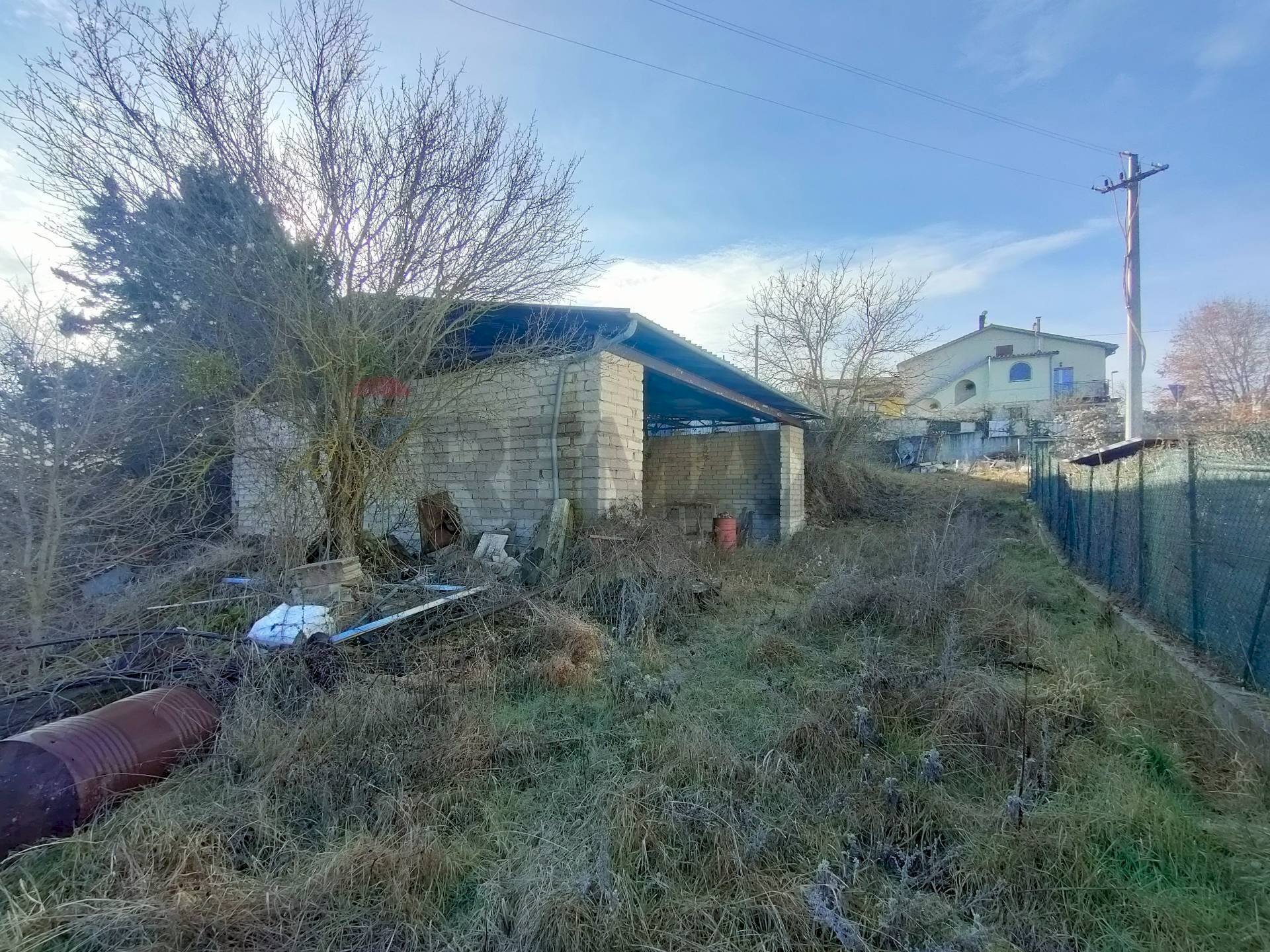 Casa all\'aperto - Shed VIa Vasche del Vento
 
63, L'Aquila - photo 1