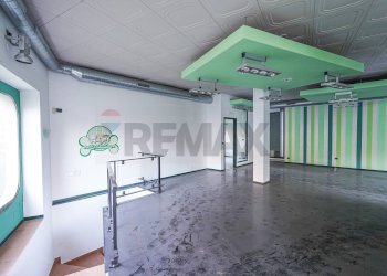 Parcheggio - Locale Commerciale via Dante Alighieri
 
1, Casazza - foto 1