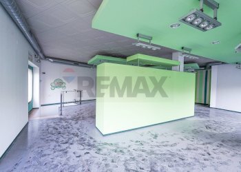 Stanza vuota - Negozio via Dante Alighieri
 
1, Casazza - foto 5