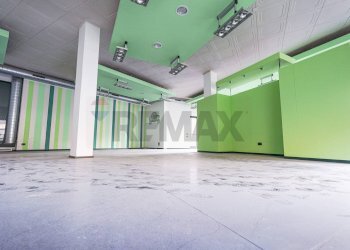 Stanza vuota - Negozio via Dante Alighieri
 
1, Casazza - foto 11