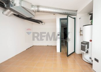 Stanza vuota - Negozio via Dante Alighieri
 
1, Casazza - foto 19