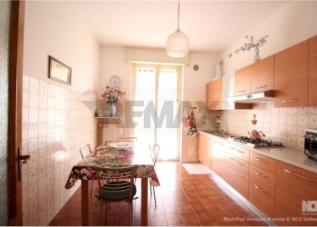 Cucina - Trilocale VIA MAZZINI
 
3, Ponte San Pietro - foto 15