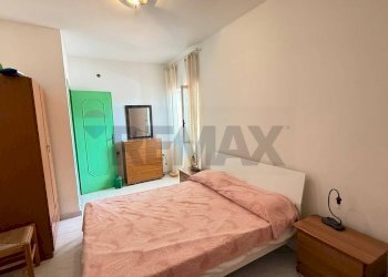 Camera / camera da letto - Quadrilocale Località Marchionna
 
7, Vieste - foto 10