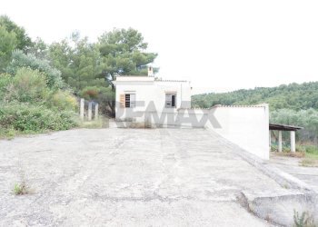 esterno - Villa Località Mandrione
 
SNC, Vieste - foto 8