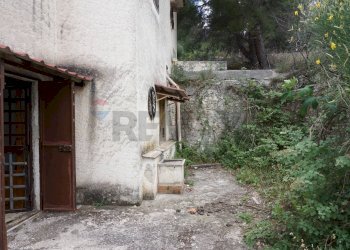 esterno - Villa Località Mandrione
 
SNC, Vieste - foto 12