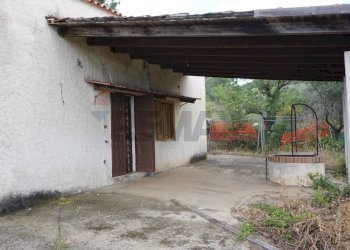 esterno - Villa Località Mandrione
 
SNC, Vieste - foto 14