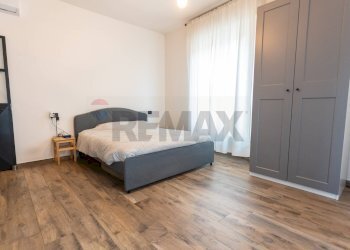 Camera / camera da letto - Trilocale Via Amos Ronchei
 
2, Fidenza - foto 19