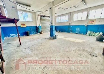 Foto 1 - Locale Commerciale Via Giovanni XXIII
 
11, Monteprandone - foto 1