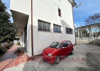 Foto 5 - Locale Commerciale Via Giovanni XXIII
 
11, Monteprandone - foto 5