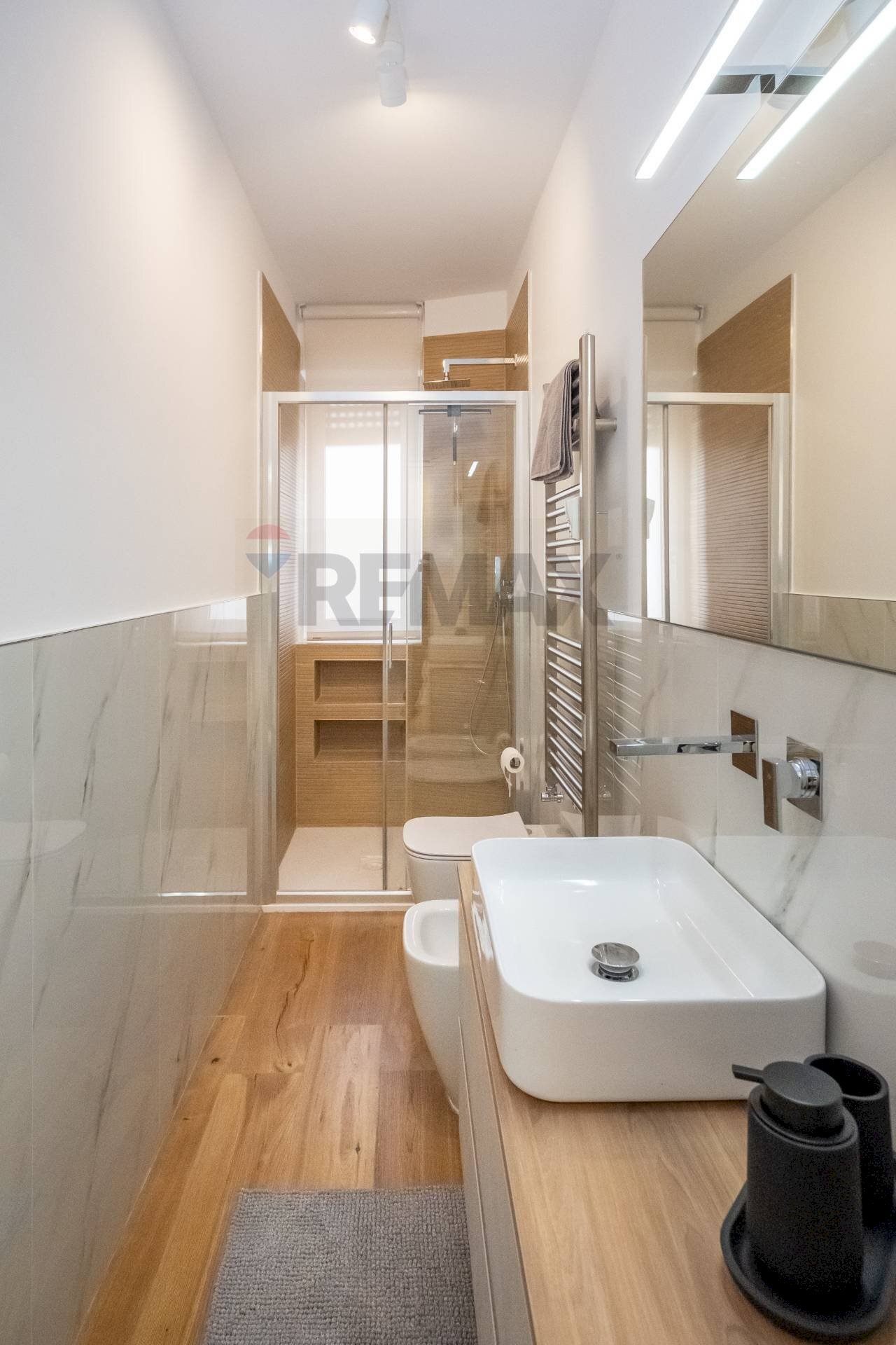 Bagno - Three-room apartment Milano - photo 3