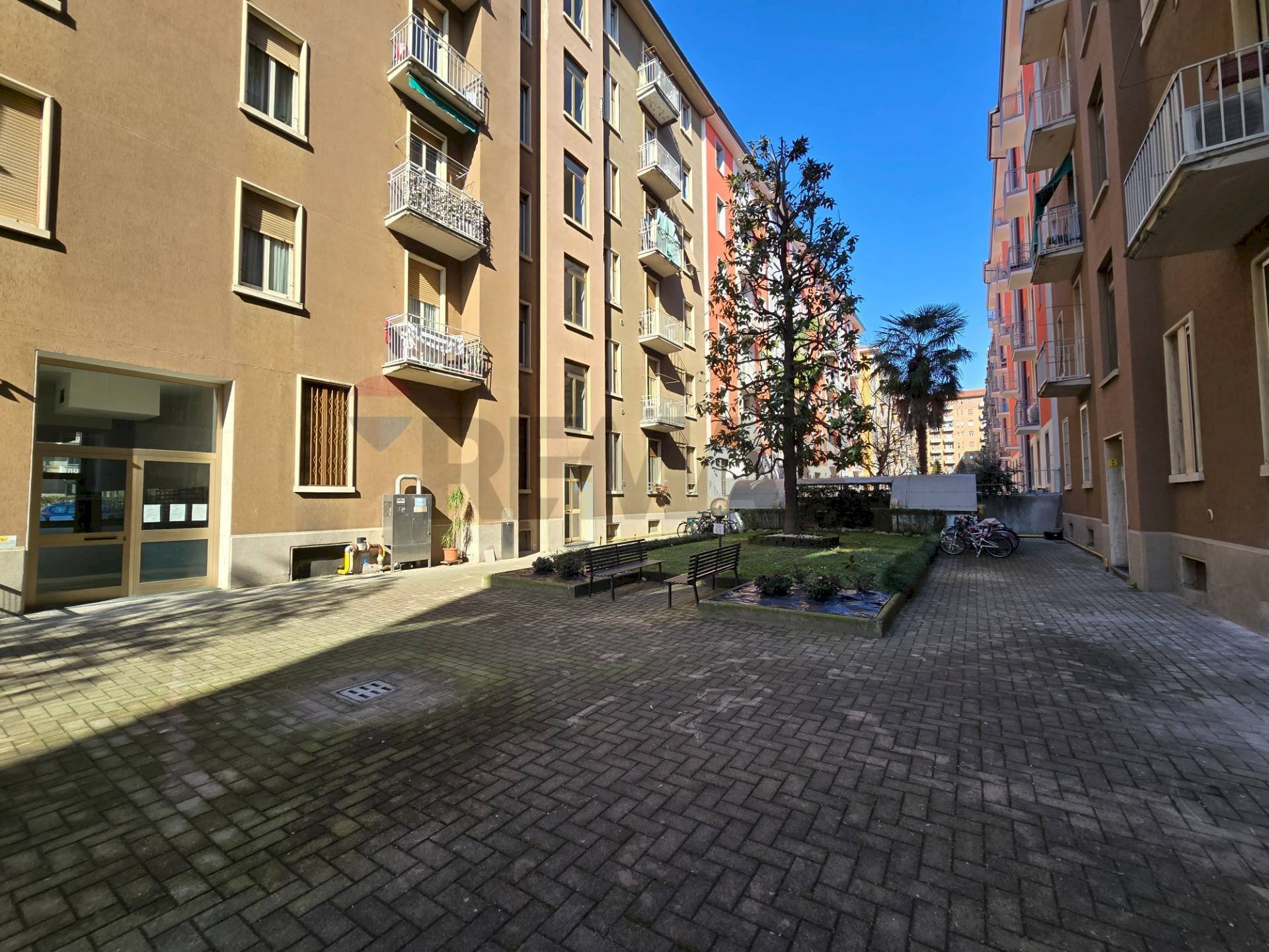 Edificio all\'aperto - Trilocale Viale Fulvio Testi
 
76, Milano - foto 3