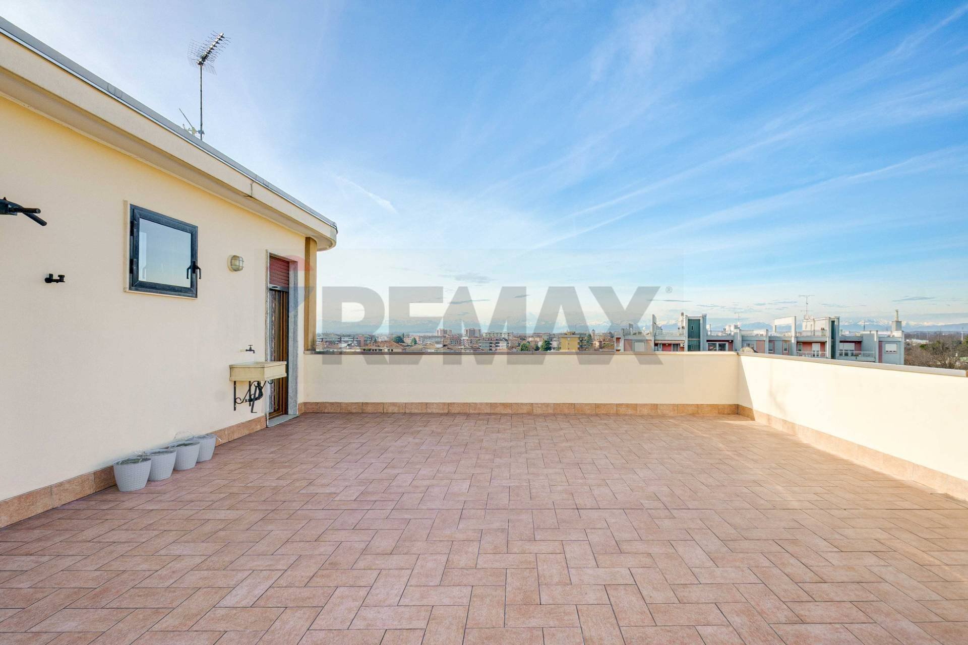 Terrazza - Trilocale Viale Stelvio
 
92, Busto Arsizio - foto 1