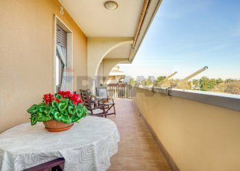 Balcone - Trilocale Viale Stelvio
 
92, Busto Arsizio - foto 5