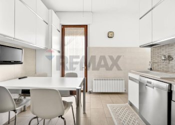 Cucina - Trilocale Viale Stelvio
 
92, Busto Arsizio - foto 6