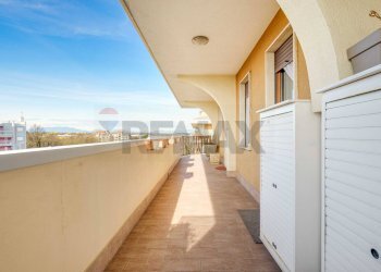 Balcone - Trilocale Viale Stelvio
 
92, Busto Arsizio - foto 8