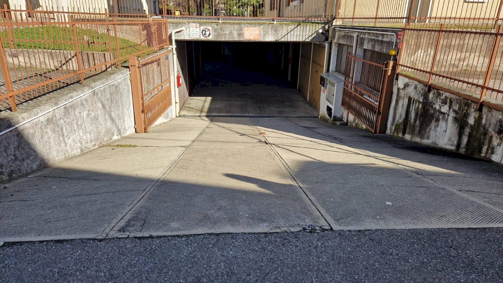 Foto 1 - Box via IV Novembre
 
3, Verderio - foto 1