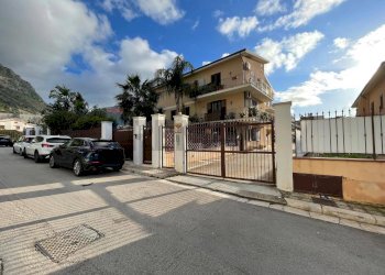 Edificio all\'aperto - Apartment via Leonardo Sciascia
 
12, Cinisi - photo 2