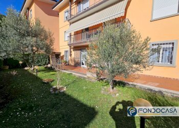 Foto 2 - Trilocale Via Bellini
 
24, Castelli Calepio - foto 2