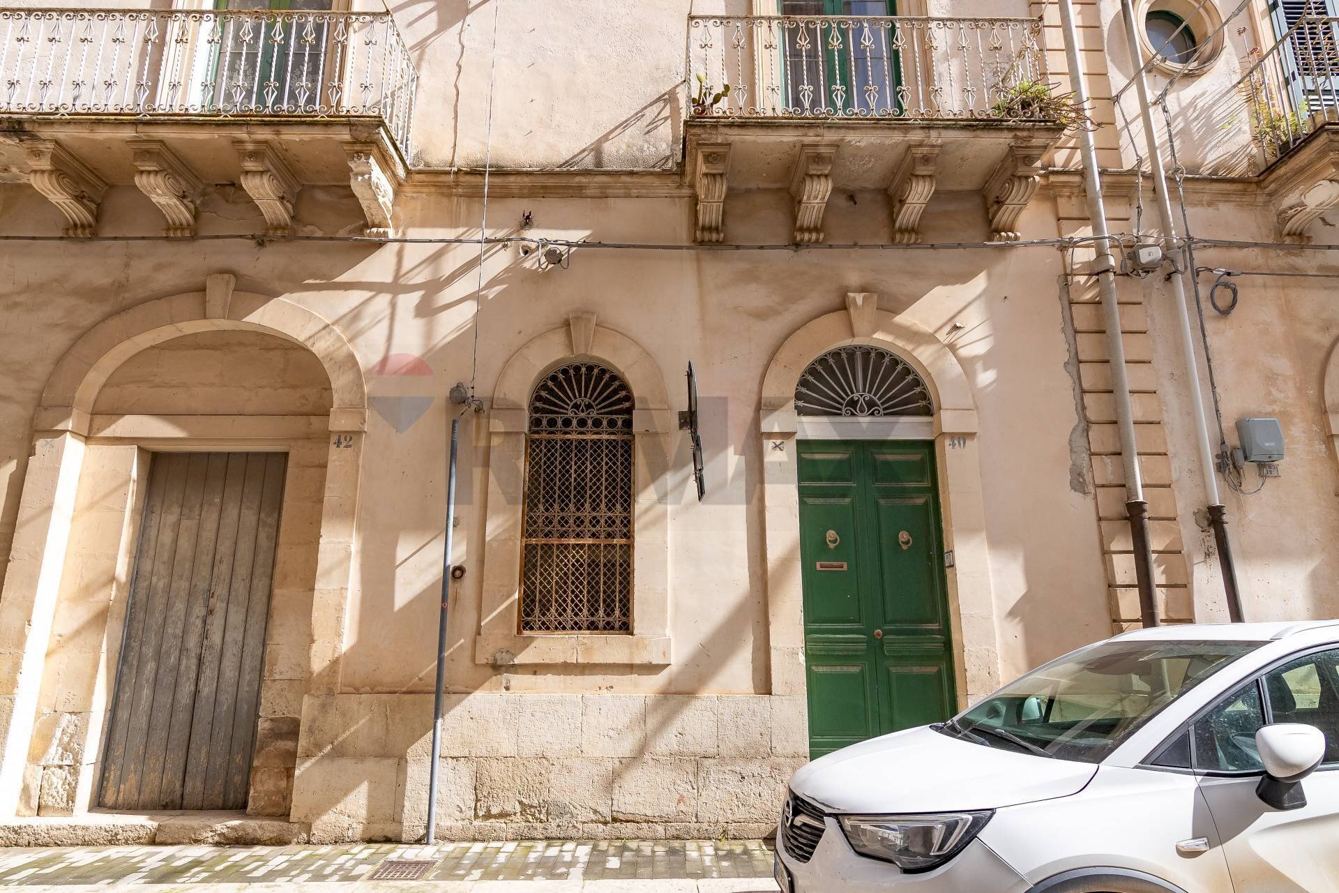 Edificio all\'aperto - Casa indipendente via Piave
40, Scicli - foto 2