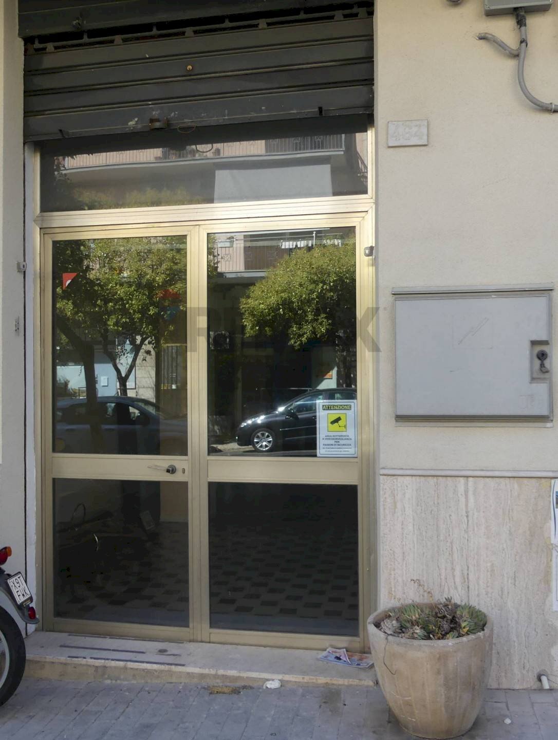 Edificio all\'aperto - Locale Commerciale Ragusa - foto 2