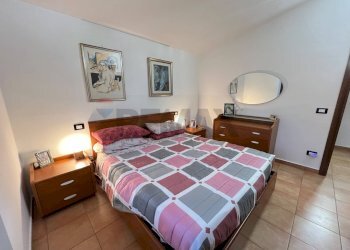 Camera / camera da letto - Casa semi indipendente Via Madonna dei Bisognosi
 
30, Rocca di Botte - foto 30