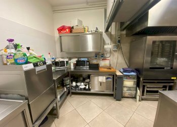 Foto 2 - Attività Commerciale Via Tosco Romagnola
 
130, Calcinaia - foto 2