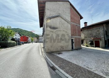 Casa all\'aperto - Casa semi indipendente VIA DIVISIONE JULIA
 
24, Faedis - foto 24