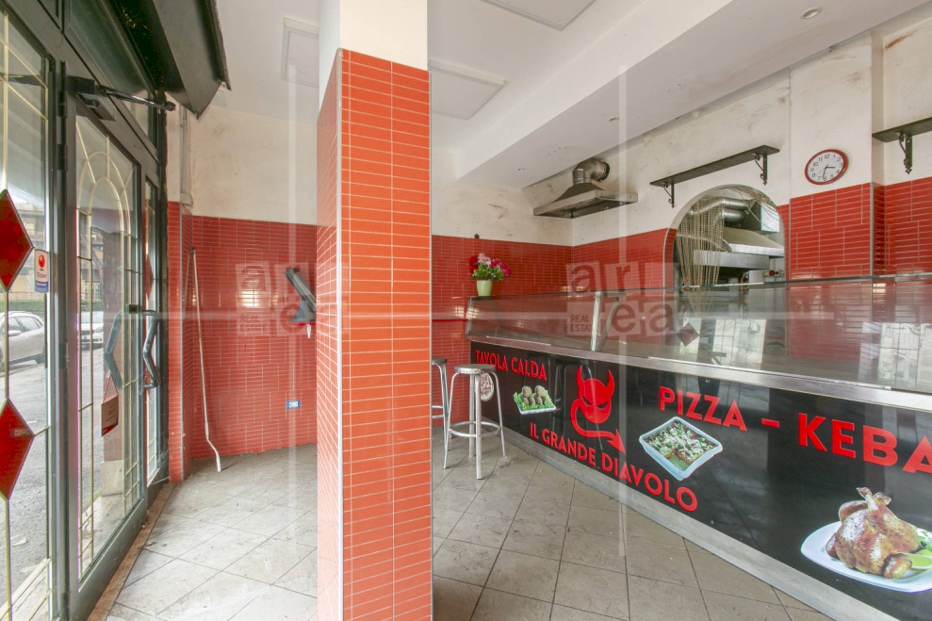 Foto 2 - Commercial Premises Via Emanuele Tesauro
 
snc, Roma - photo 2