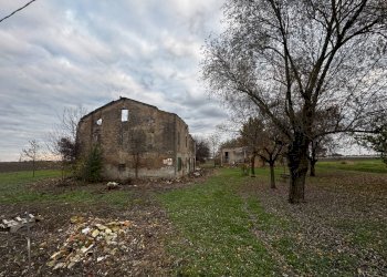 Foto 2 - Building land Mirandola - photo 2