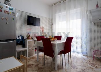 Sala da pranzo - Trilocale Via Prudenza Guerra
 
28, Triggiano - foto 1