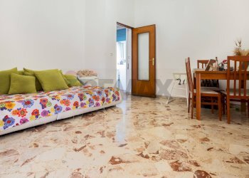 Sala da pranzo - Trilocale Via Prudenza Guerra
 
28, Triggiano - foto 2