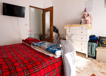 Camera / camera da letto - Trilocale Via Prudenza Guerra
 
28, Triggiano - foto 6