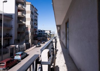 Balcone - Trilocale Via Prudenza Guerra
 
28, Triggiano - foto 9