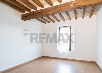 Stanza vuota - Casa indipendente Str. Cimitero Ragazzola
 
6, Roccabianca - foto 10