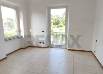 Stanza vuota - Trilocale Gattico-Veruno - foto 11