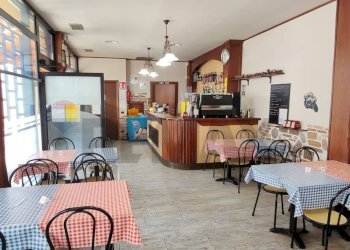 Cucina - Attività Commerciale Busto Arsizio - foto 1