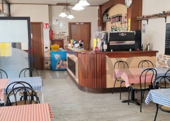 Cucina - Attività Commerciale Busto Arsizio - foto 6