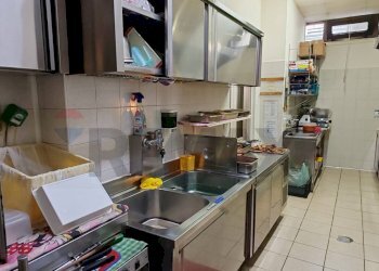 Cucina - Attività Commerciale Busto Arsizio - foto 13