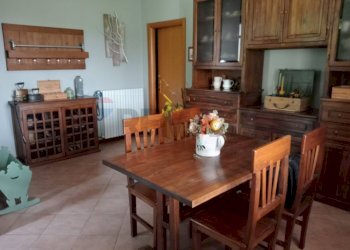 Sala da pranzo - Casa indipendente Vaprio d'Agogna - foto 11