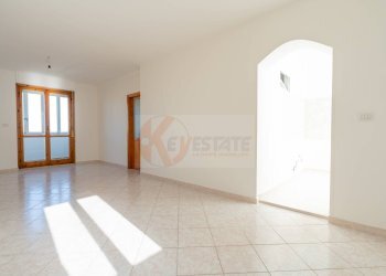 Foto 5 - Quadrilocale via lombardia
 
26, Porto Torres - foto 5