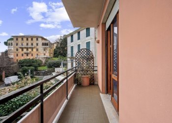 Foto 3 - Quadrilocale Via Sam Benelli
 
43, Zoagli - foto 3