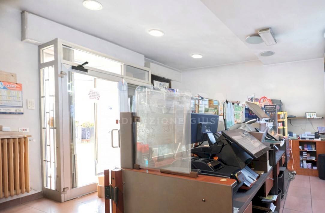 Foto 2 - Attività Commerciale Via Piave
174, Olgiate Olona - foto 2