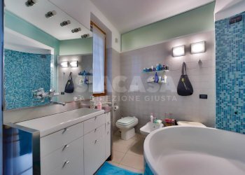 Foto 21 - Trilocale via Bachelet
 
5, Lomagna - foto 21