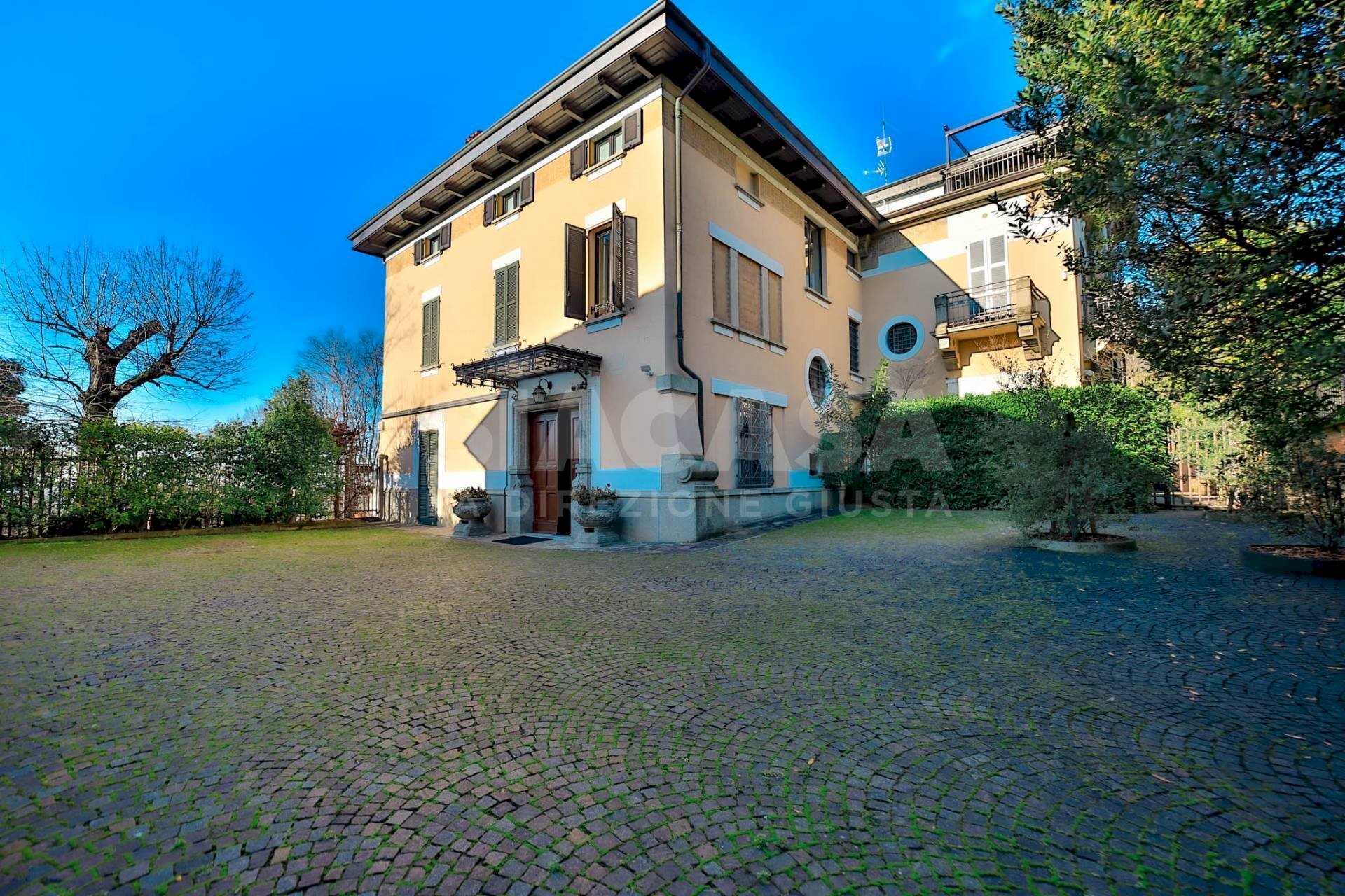 Foto 2 - Trilocale Via Palazzetto
 
1, Montevecchia - foto 2