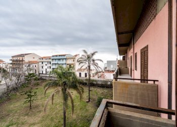 Foto 1 - Bilocale via spiaggia
 
111, Mascali - foto 1