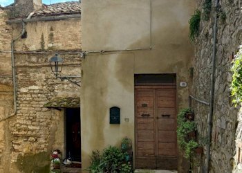 Foto 1 - Trilocale rimembranze
 
22, Amelia - foto 1